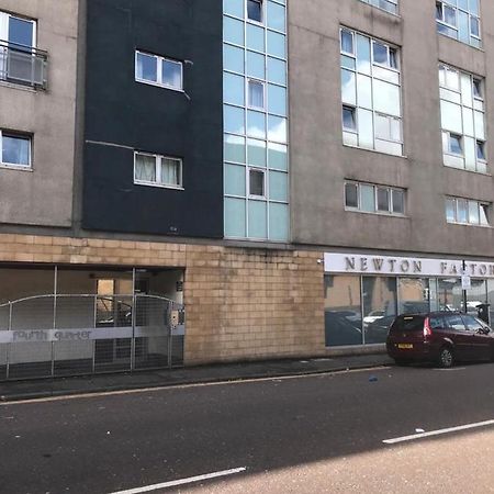 ochiltree apartment Glasgow Exteriör bild