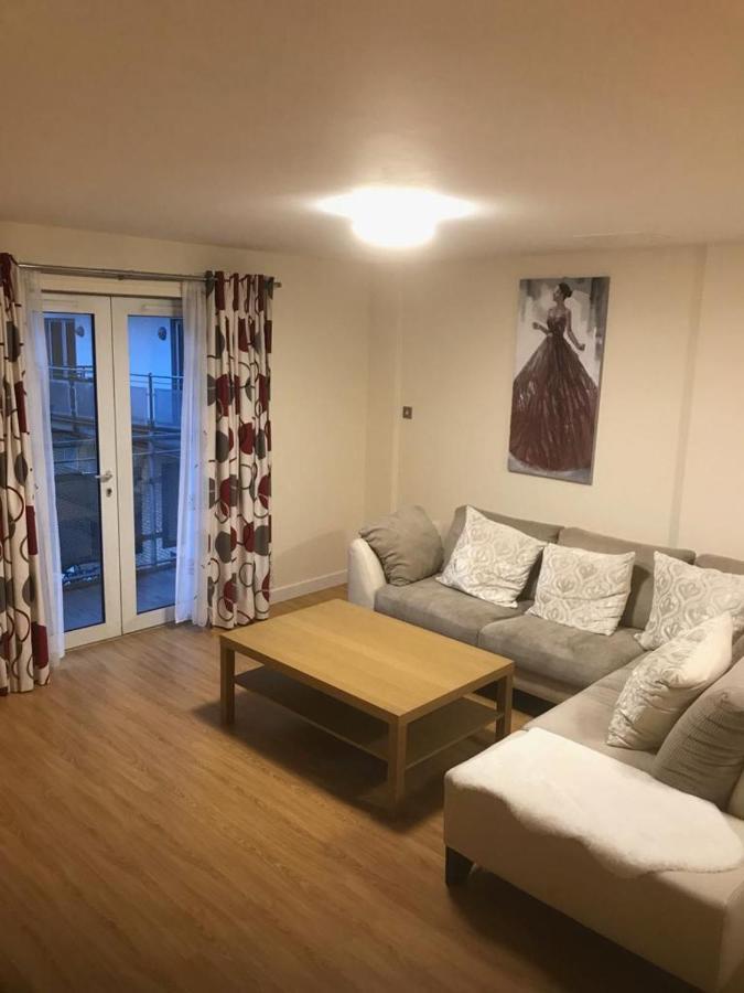 ochiltree apartment Glasgow Exteriör bild
